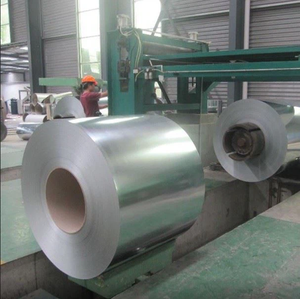 PPGI Coil Lliw Dur Wedi'i Gorchuddio Coil Galvanized Steel Coil Z275/Metal Taflenni Toeau Deunyddiau Adeiladu